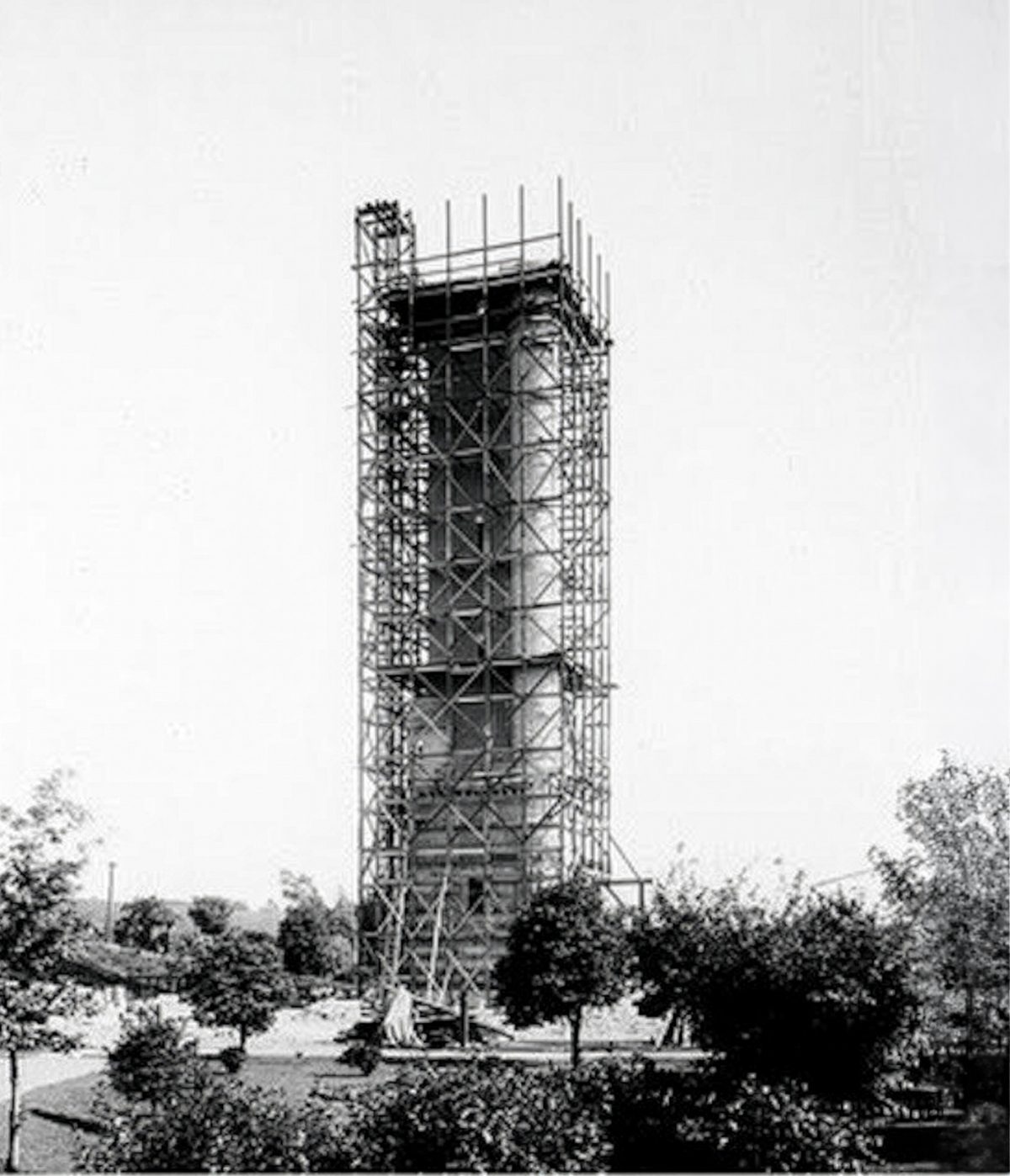 The tower shaft fully scaffolded during construction